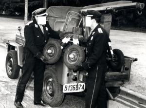 B-136074