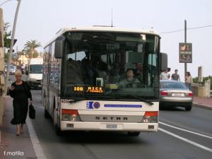 E309