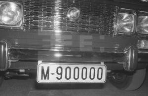 M-900000