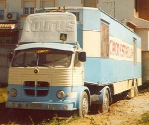 M-8208-AS